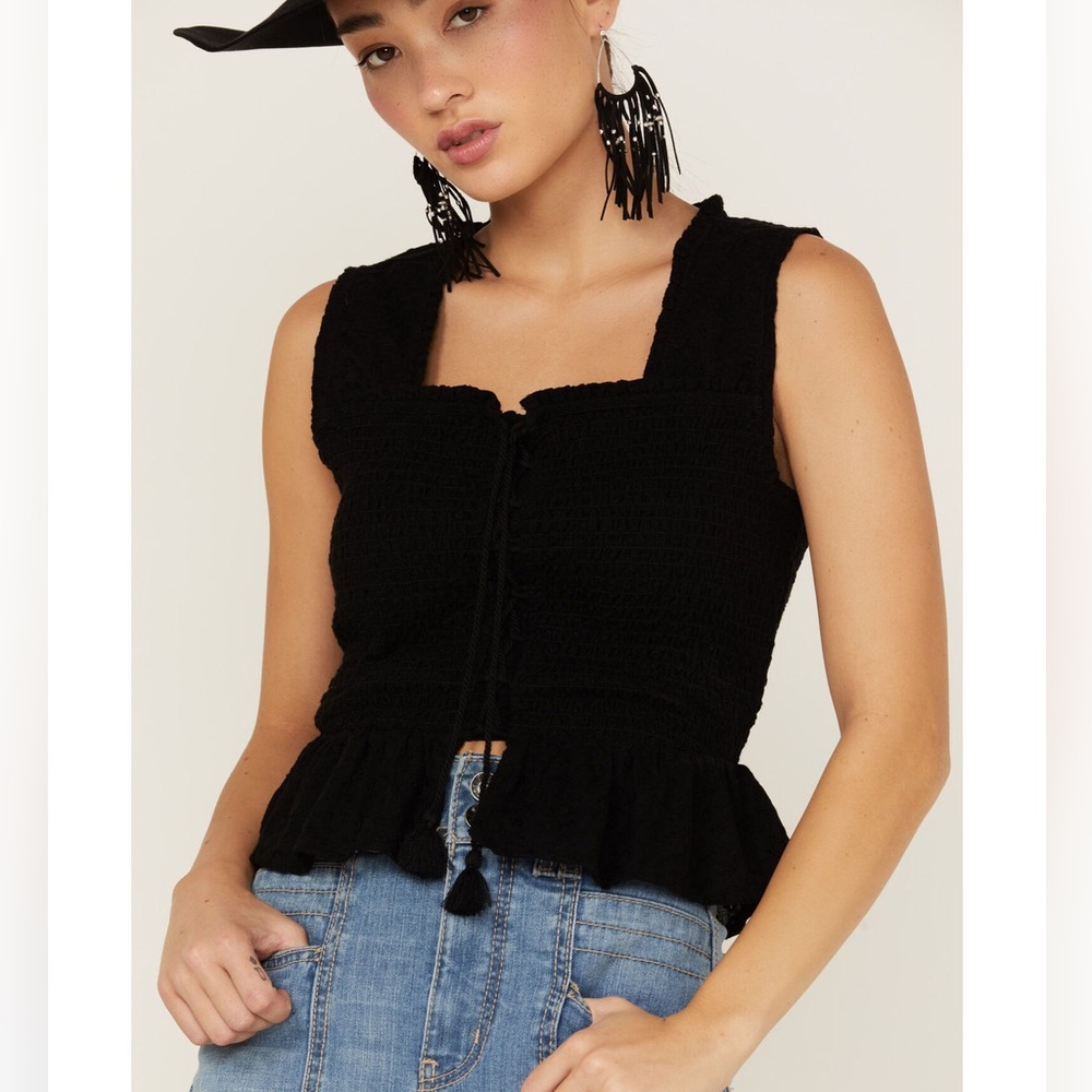 Shyanne Black Tank Top Tie Front Size Small Boot Barn